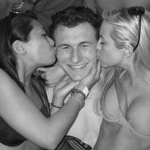 五月六月丁香婷婷激情
